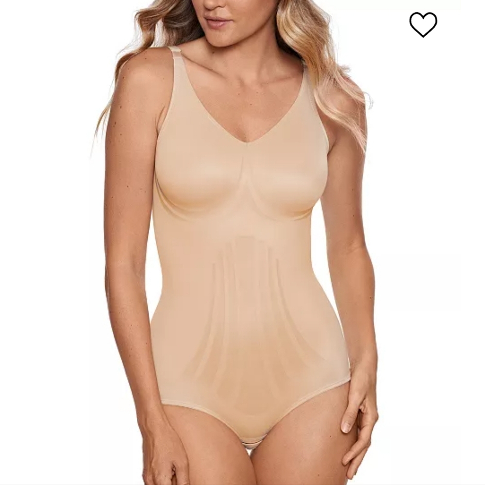 MiracleSuit Women's Shapewear. Size XL - Picture 1 of 7